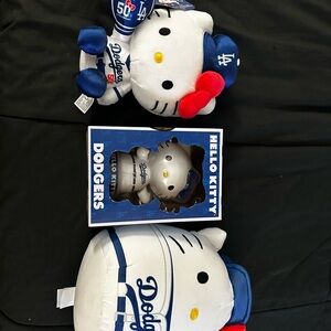 Hello Kitty Dodgers Plush Set